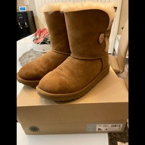 Ugg boots for big kids